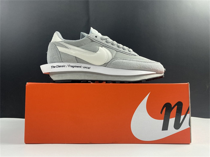 Nike LD Waffle SF sacai Fragment Grey DH2684-001