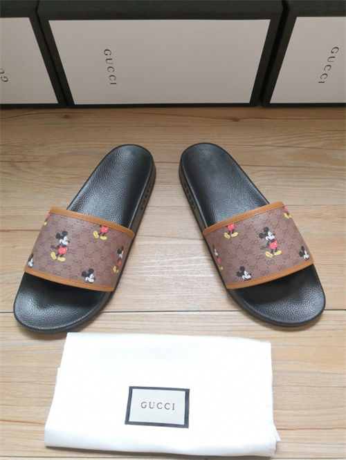 Gocci Slipper