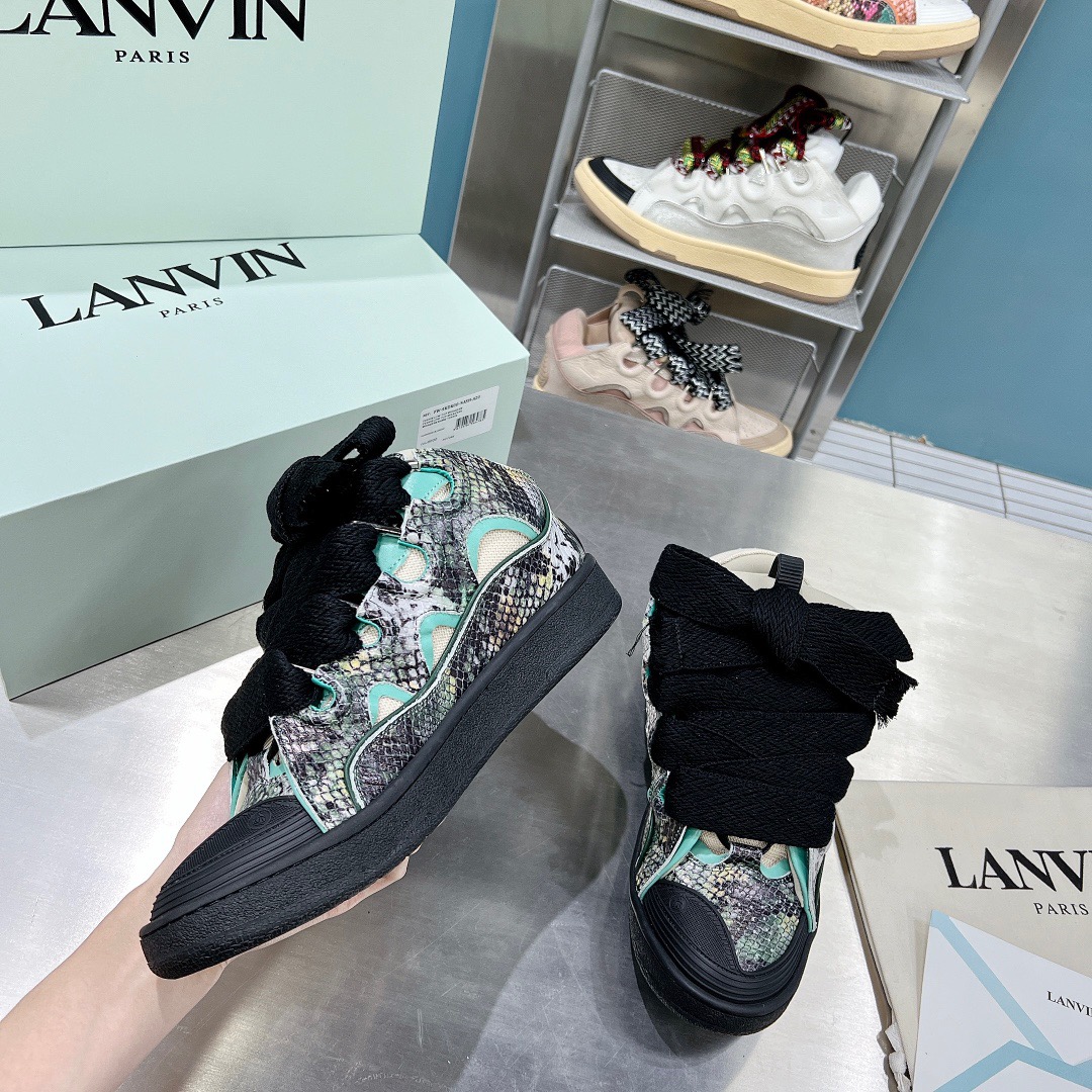 Lanvon Curb Sneaker 18
