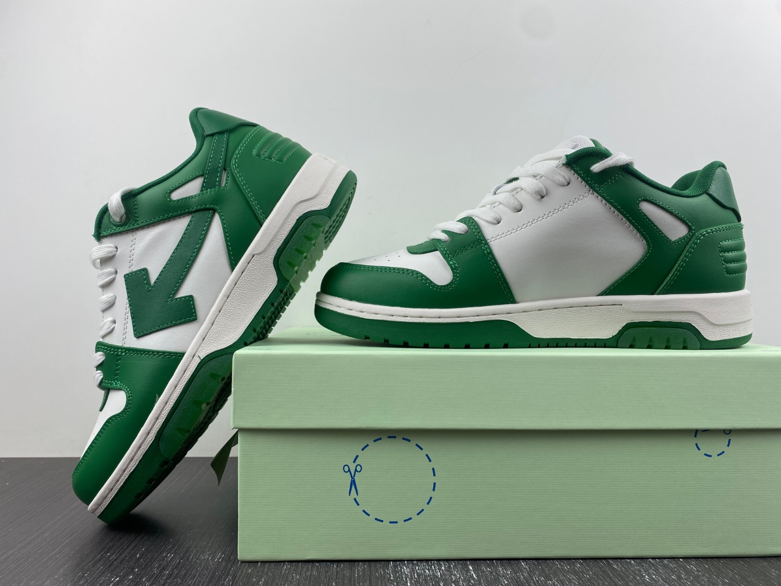 OFF-WHITE Out of Office Low Top Green Dirty White OMIA189R21LEA0010455