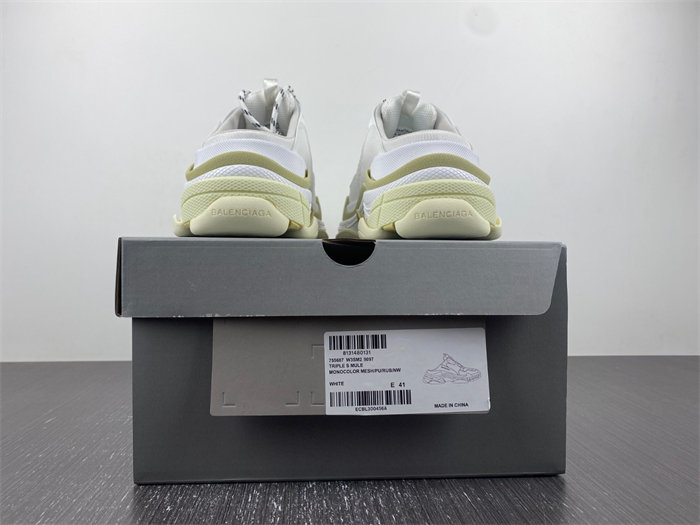 BALENCIAGA TRIPLE S 755686 W3SM2 9097