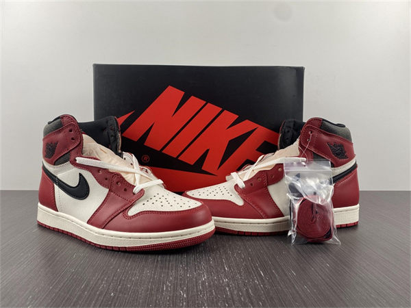 Air Jordan 1 High OG “Chicago Reimagined” DZ5485-612