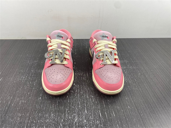 Nike Dunk Low “Barbie”