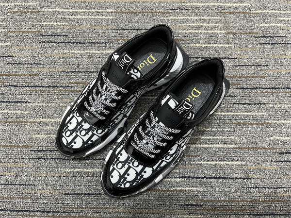Dior Sneaker 006