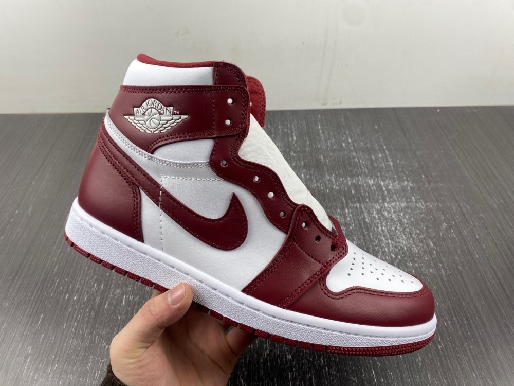 Air Jordan 1 High OG “Team Red”DZ5485-160