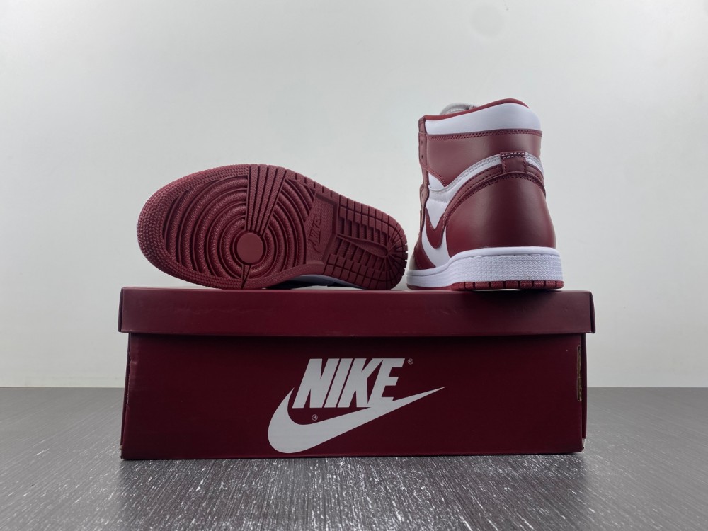 Air Jordan 1 High OG “Team Red”DZ5485-160