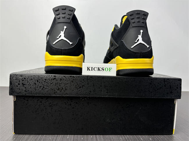 Jordan 4 Retro Thunder DH6927-017
