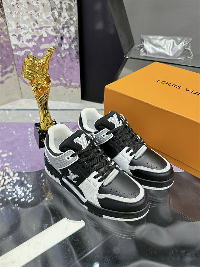 LV Trainer Sneaker