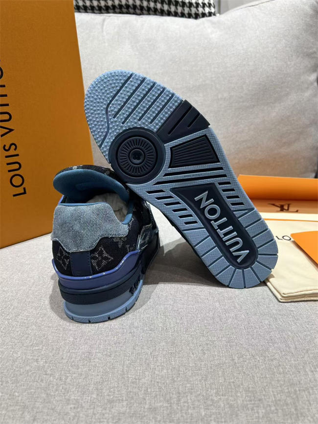 LV Trainer Sneaker