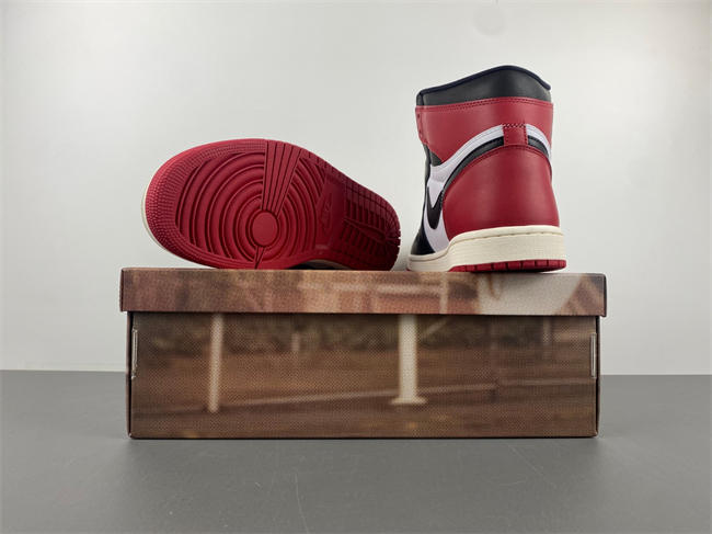 Air Jordan 1 Retro High OG Black Toe Reimagined DZ5485-106