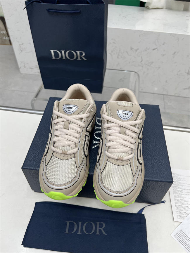 DIOR B30