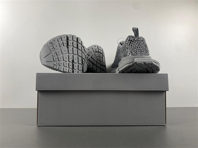 Balenciaga Phantom Sneaker 788819 W3XFN 1210