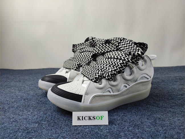 Lanvon Curb Sneaker 16