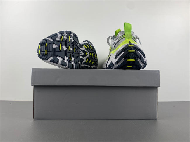 Balenciaga 815853 W2MV2 1937