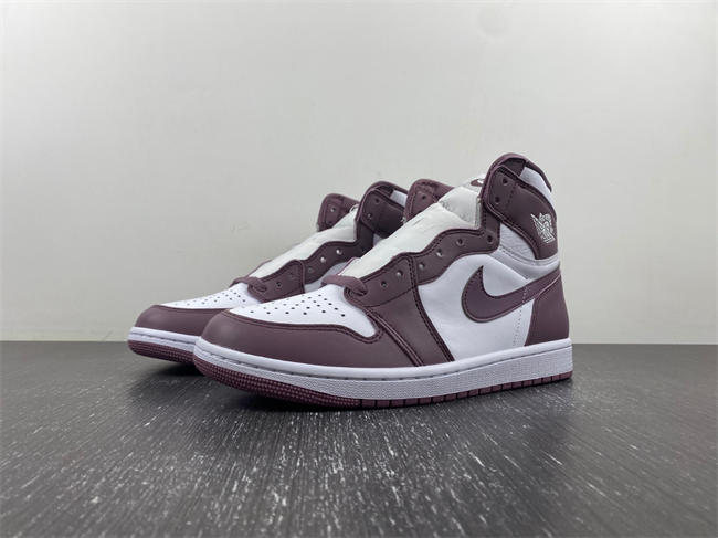 Air Jordan 1 Retro High OG Mauve DZ5485-105