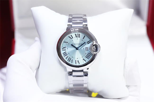 CARTIER 3K Blue Balloon 28mm Quartz 03