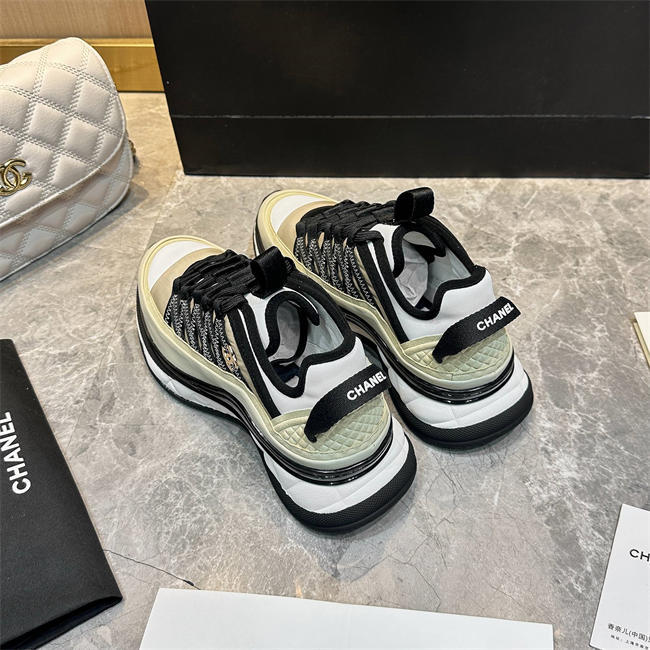 Chanel Trend Sneaker