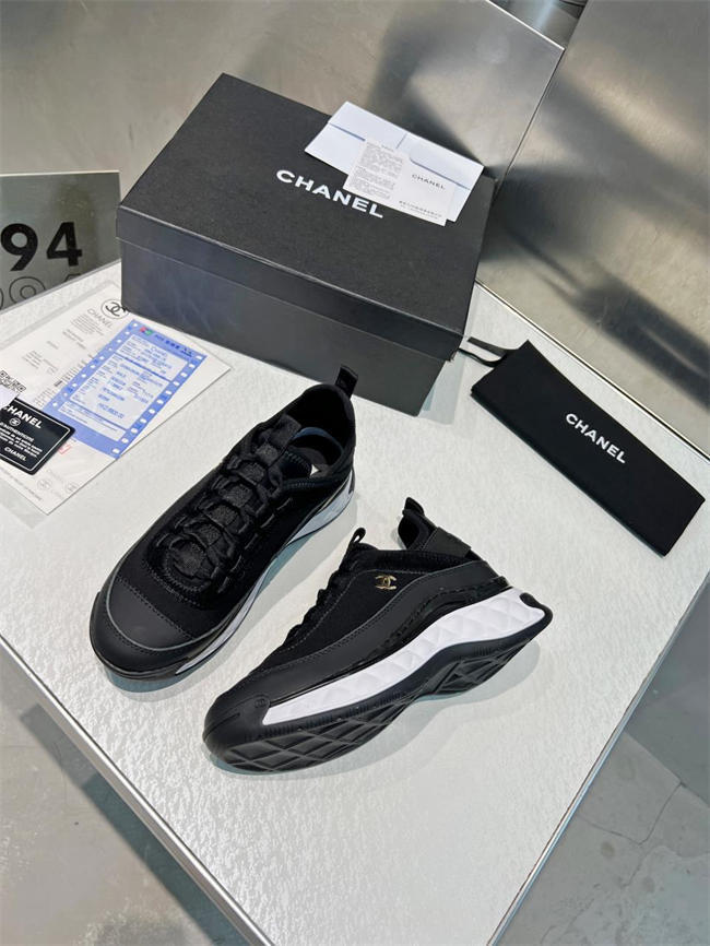 Chanel Trend Sneaker