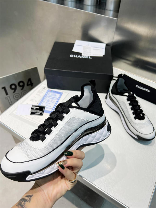 Chanel Trend Sneaker