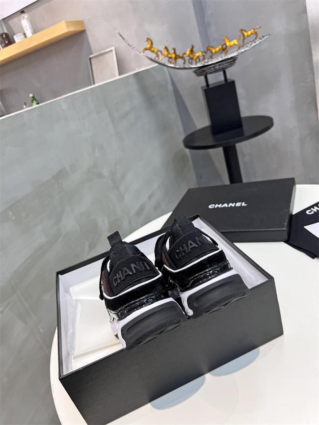 Chanel Trend Sneaker