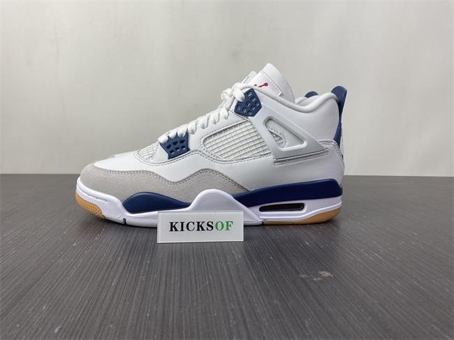 Nike SB x Air Jordan 4 “Navy” DR5415-100