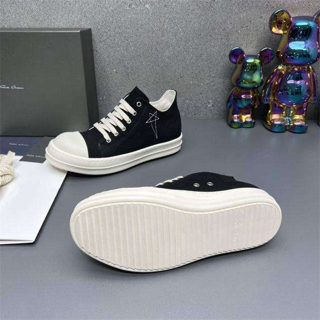 RI*K OWENS SNEAKERS