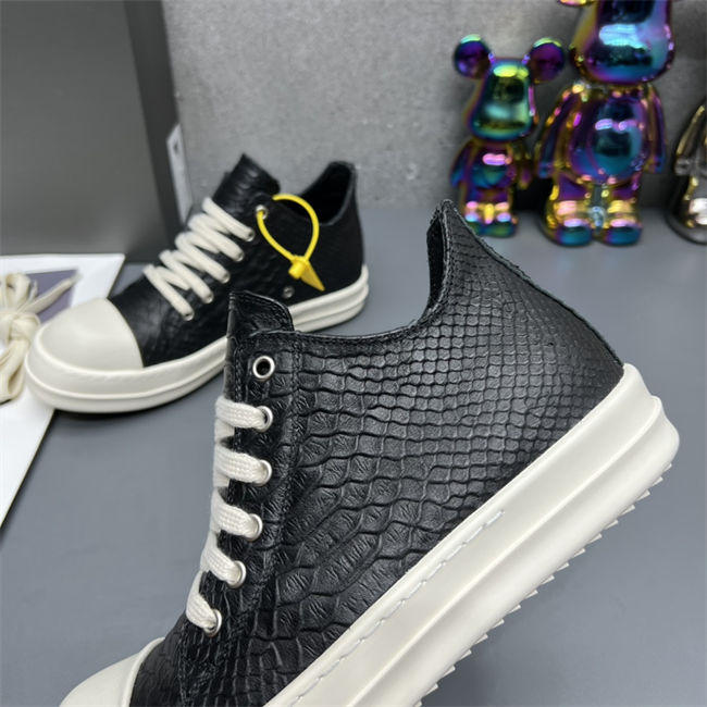 RI*K OWENS SNEAKERS