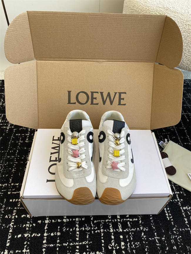 Loewe 2025 balletrunner