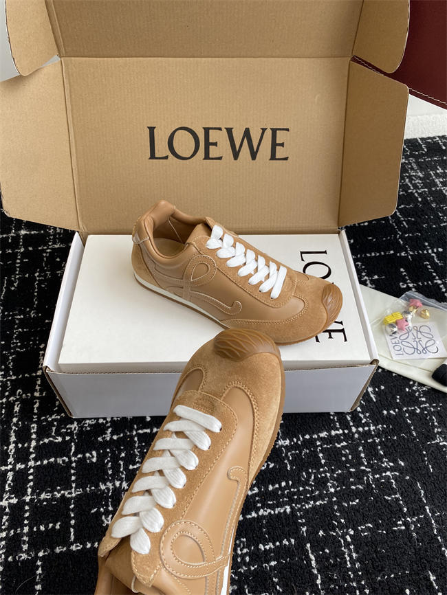 Loewe 2025 balletrunner