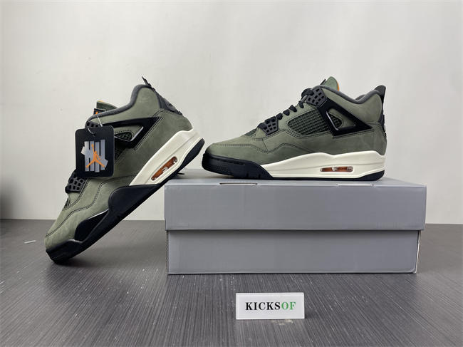 UNDEFEATED x Air Jordan 4 OG