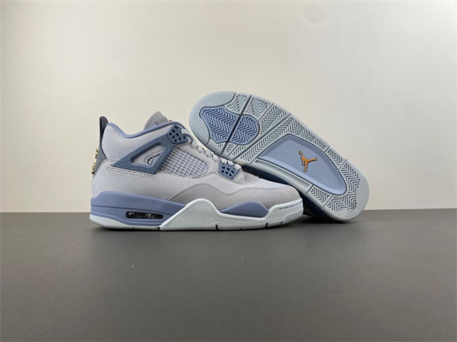 Jordan 4 UNC Tar Heels PE