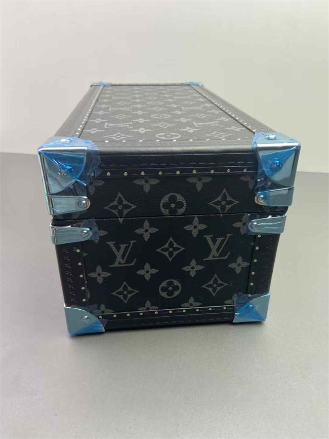 LV BOX