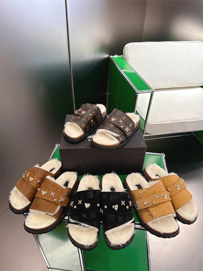 Lv Slipper