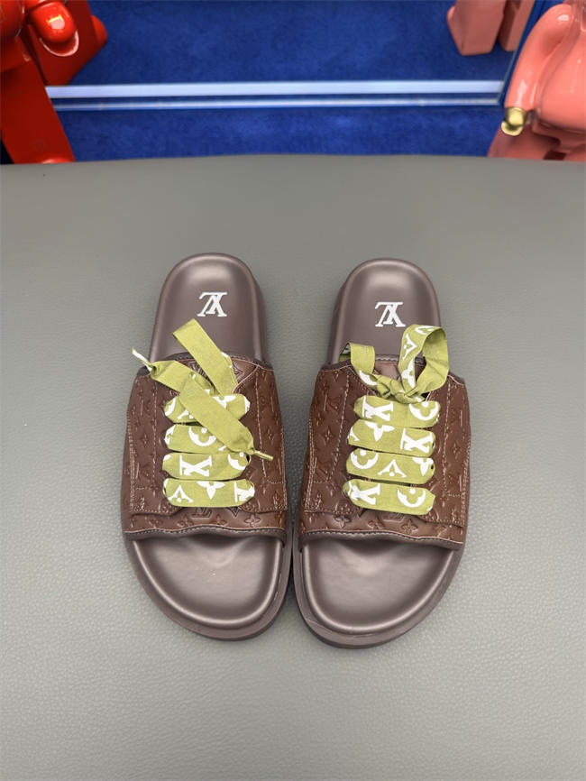 Lv Slipper