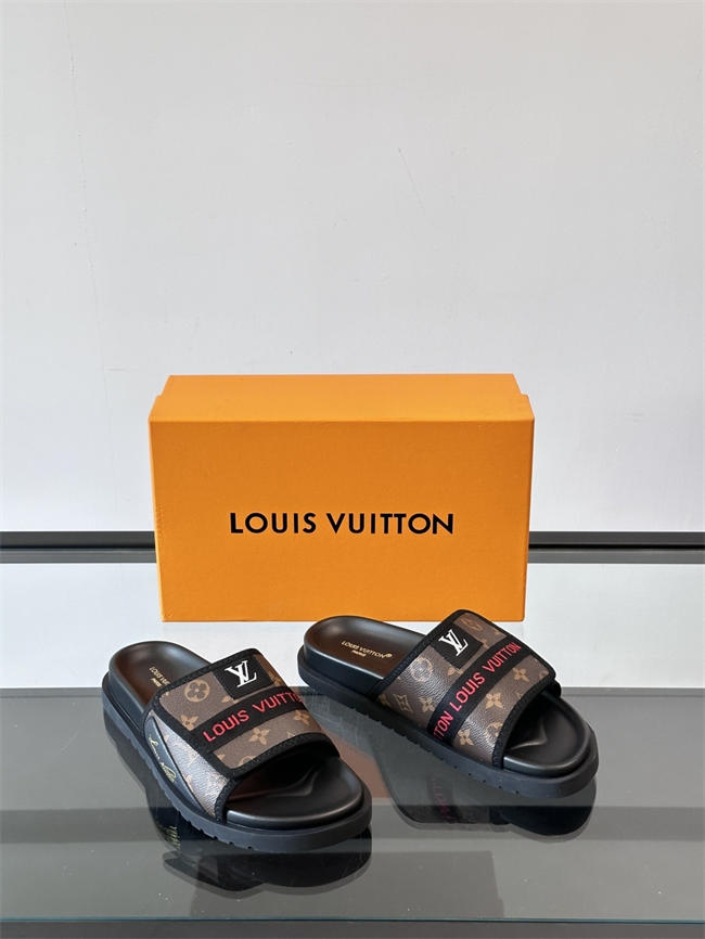 Lv Slipper